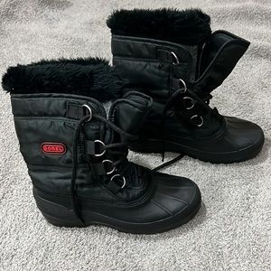 Sorel Black faux fur boots